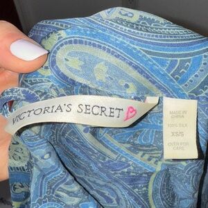 Vintage Victoria's Secret Silk Robe One Size Short Floral Colorful Lingerie